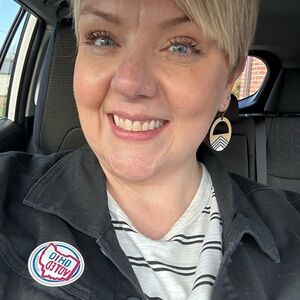 Meet your Posher, Peggy